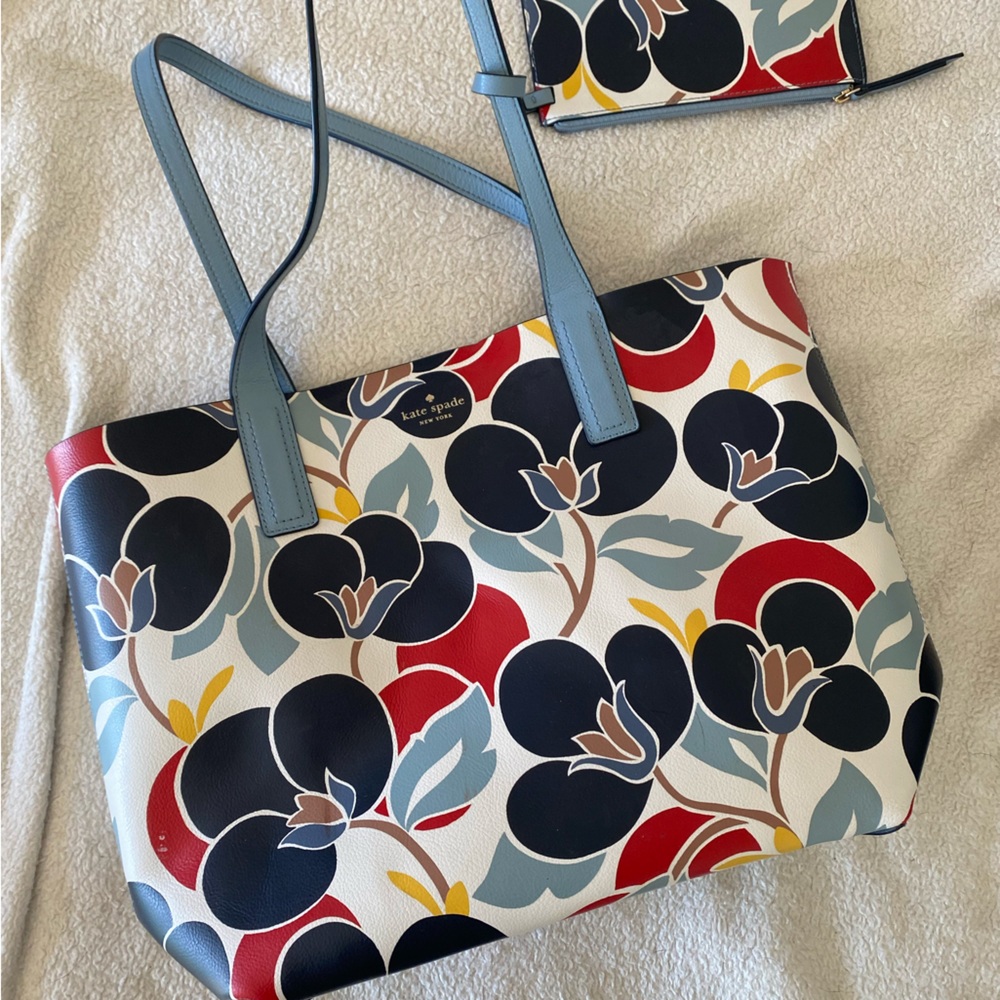 Reversible Kate Spade Mya Breezy Reversible Tote Bag with attached wallet
